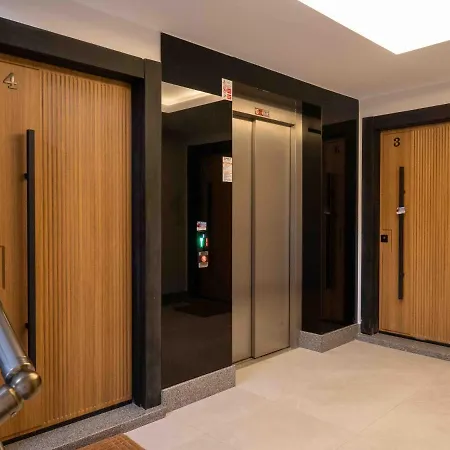 клеопатра Aura 4 *
